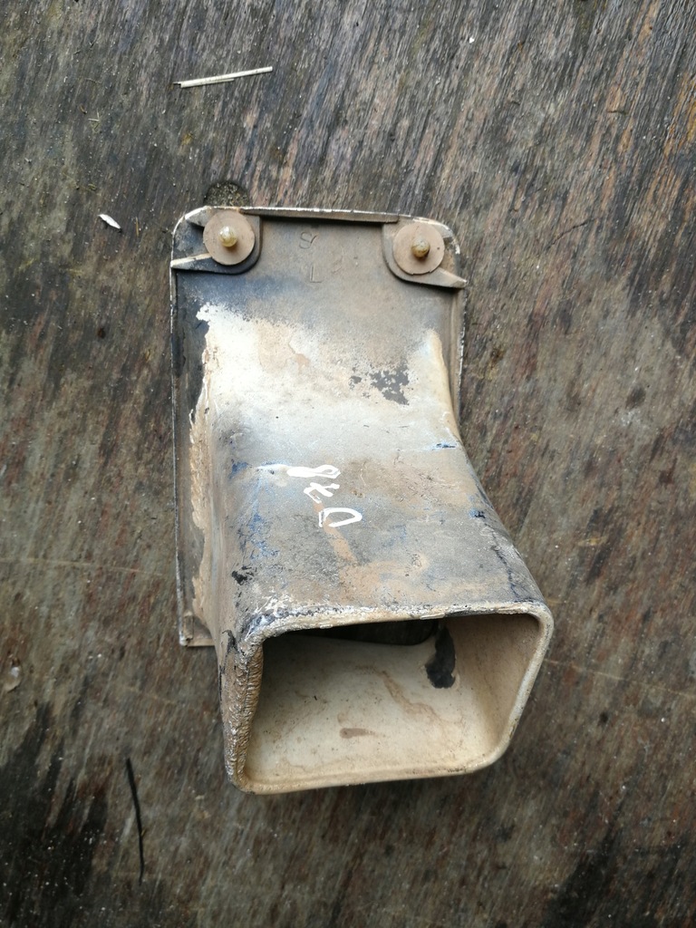 фото №4, Впуск повітря поперечина передній лівий bmw e30