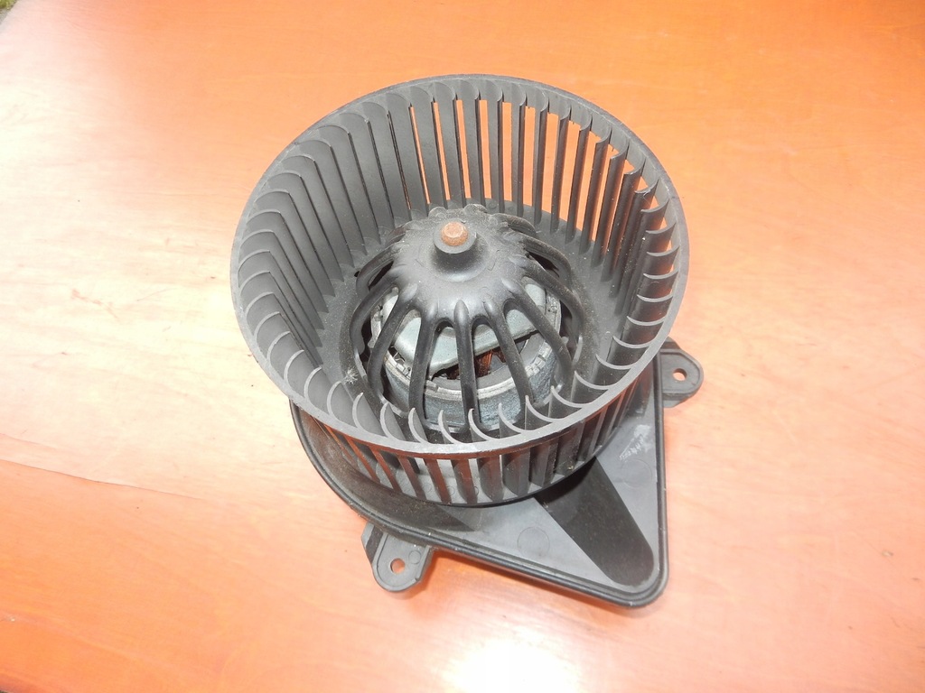 фото №4, Вентилятор обдув trafic vivaro primastar 01-