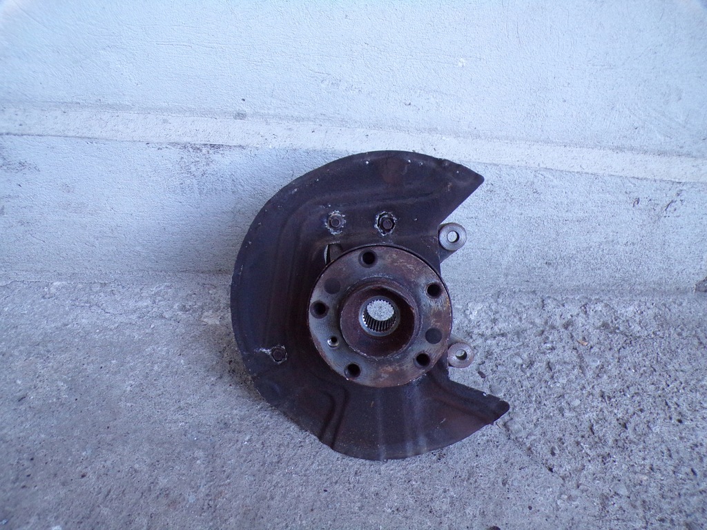 фото №1, Ступица поворотный кулак левая перед bmw x3 e83