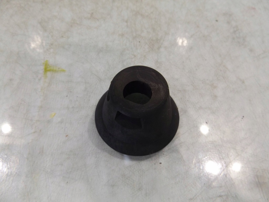 Alfa 147 lift прокладка двірники задній Оригінал