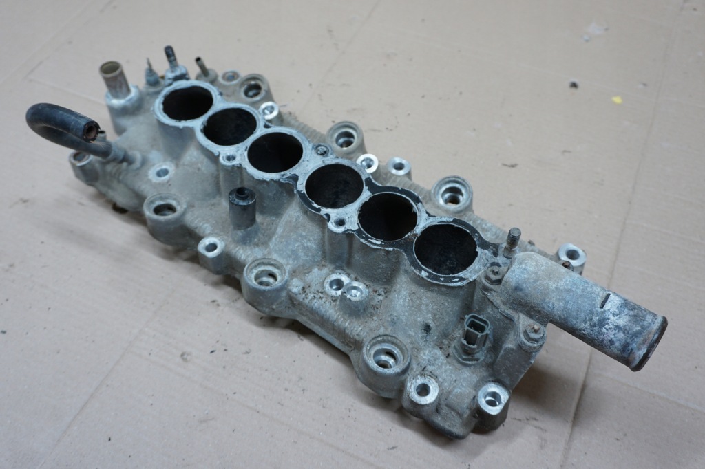 Купить Land cruiser 90 95 коллектор впускной  впускной 3,4 v6