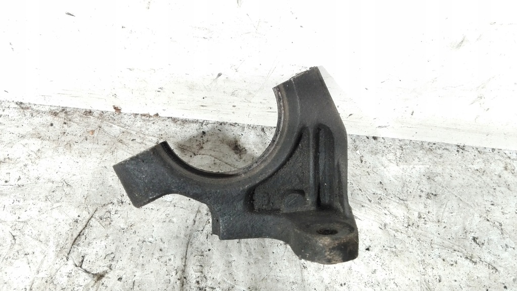 фото №2, Кронштейн підпора піввісь 1.9 di volvo v40 s40