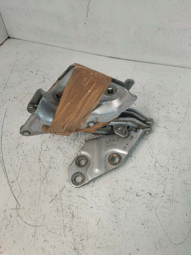 фото №1, Петлі капот vw touareg 7l6823302 7l6823301 kpl