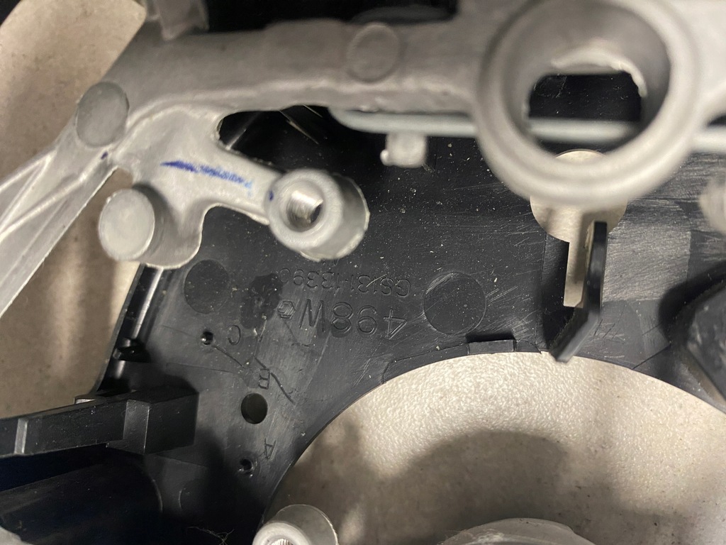 фото №11, Lexus ct 200h воздуховод кожа gs131-13390