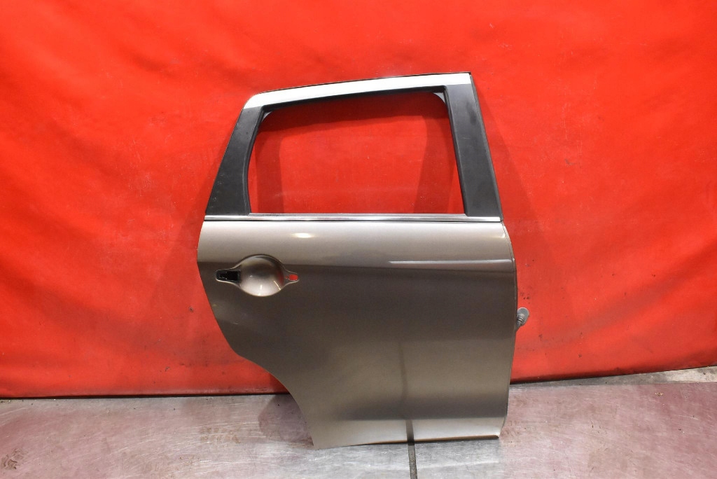 Купити Дверей праве  задні задні c06a mitsubishi asx 1 1 10-12