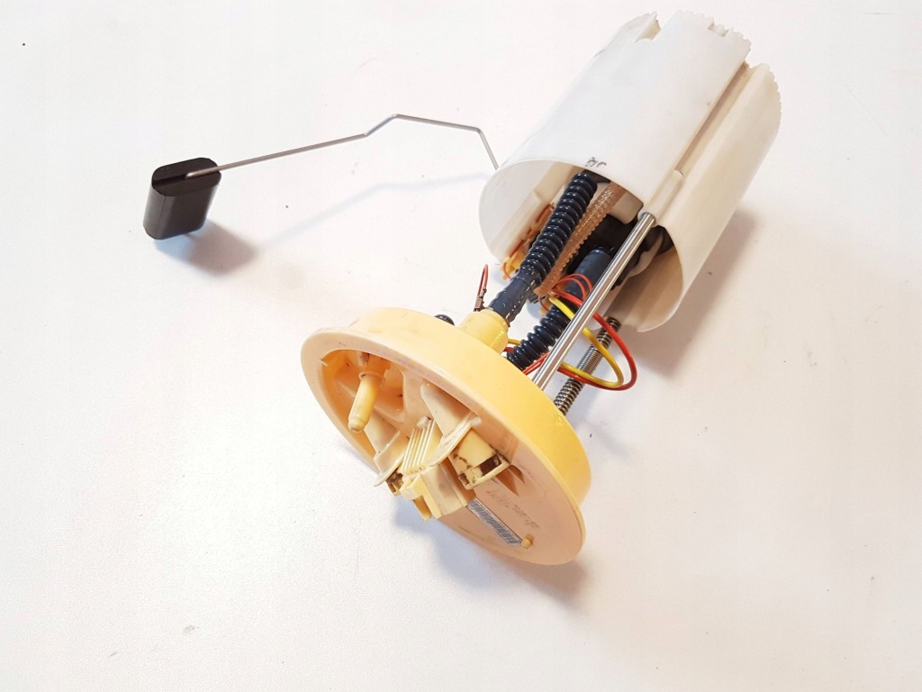 фото №1, Ford tourneo transit connect mk2 1.5 tdci насос топлива 61-9h307-ab