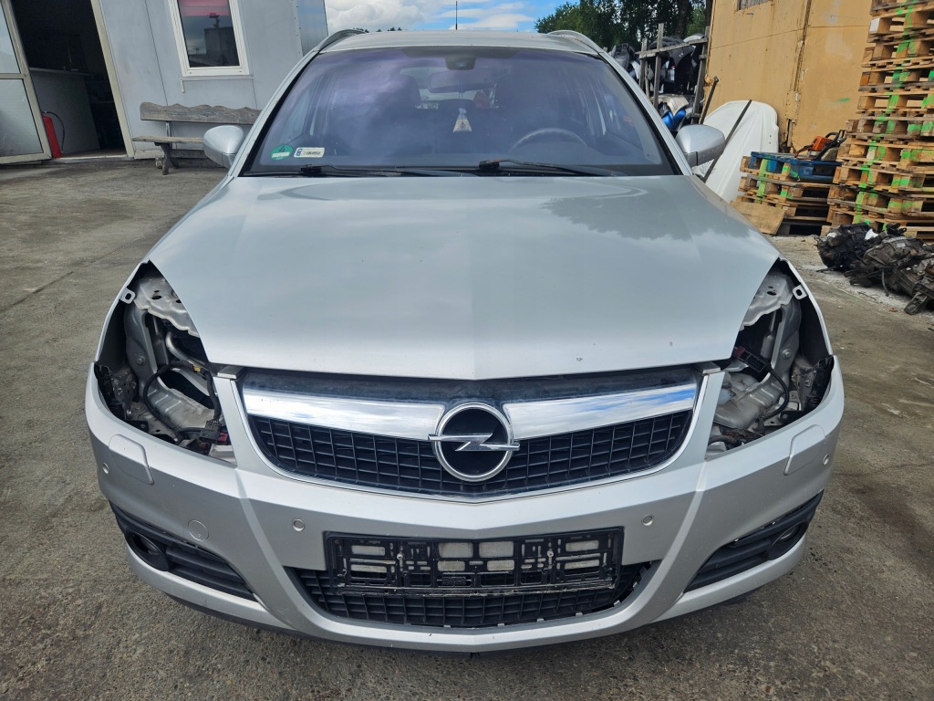 Opel vectra c рестайлинг  капот крышка двигателя z157 Недорого