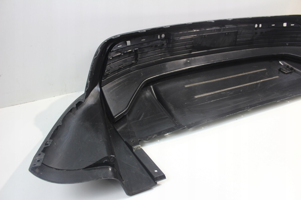 фото №7, Диффузор накладка бампер задняя porsche taycan полный 9j1807983f