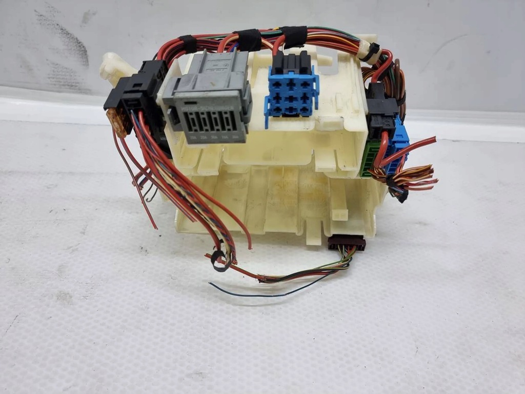 фото №1, Карман кронштейн компьютер bmw x1 e84