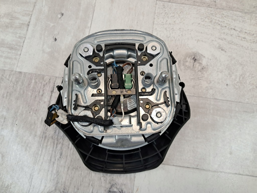 фото №5, Bmw e90 e91 подушка водителя подушка безопасности 6772866