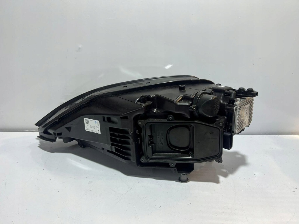 Porsche cayenne 3 рестайлінг  9y0 lci full led фара ліва правий Ціна