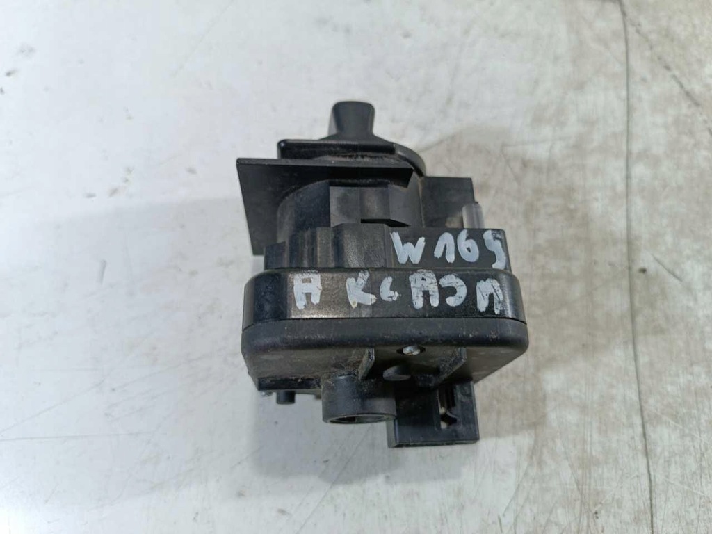 фото №7, Выключатель света a klasa w169 a1695451504