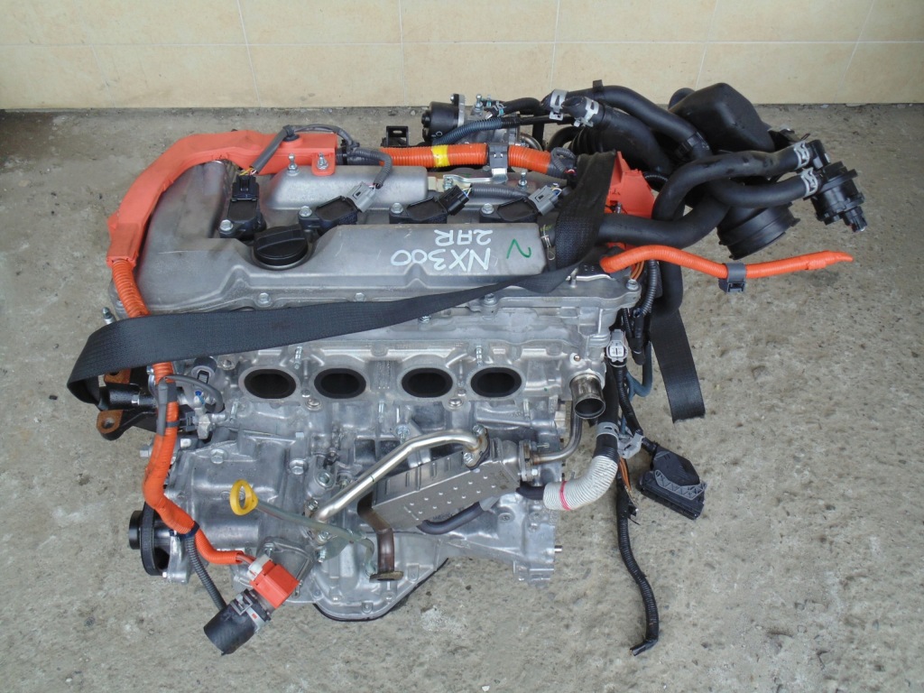 Купити Двигун двигун 2ar lexus nx300h 2015 рік.