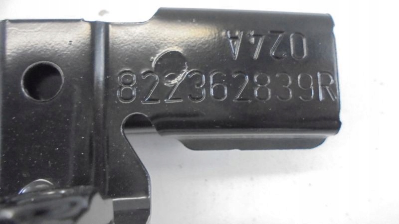 фото №5, Dacia duster i направляющая стекло