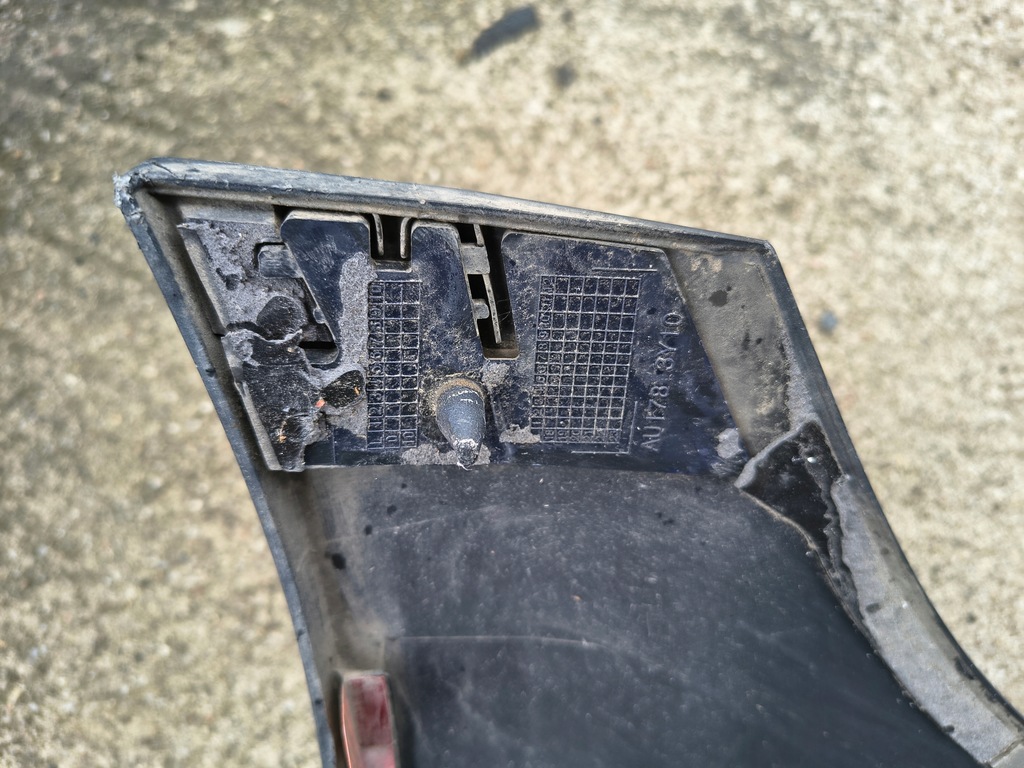 фото №14, Audi a4 b9 молдинг поріг ліва 8w9853855h