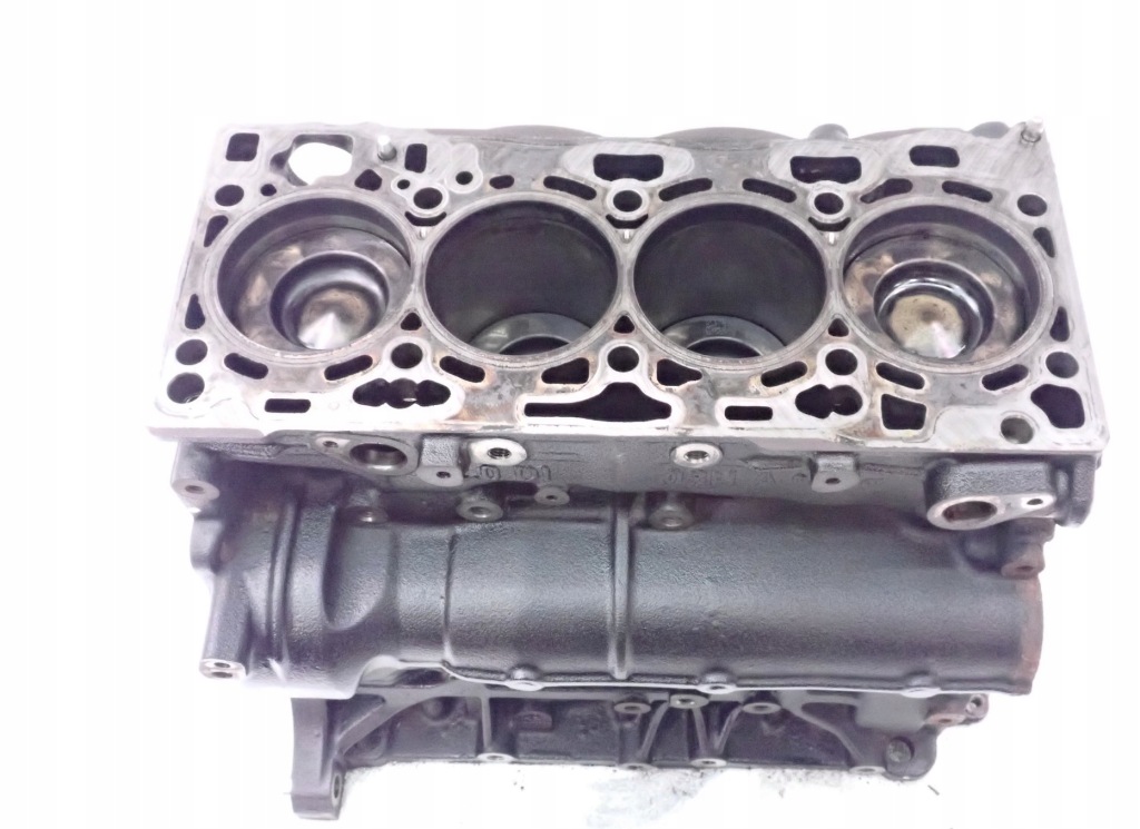 фото №8, Блок двигуна deta detb 2.0 tdi audi a4 04l100103mx