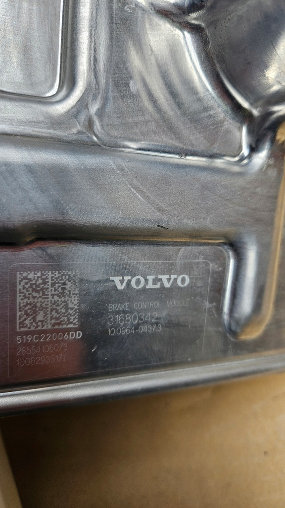 фото №9, Насос гальмівна 32279538 31680342 volvo xc60 xc90 v60 s60 nr 410324