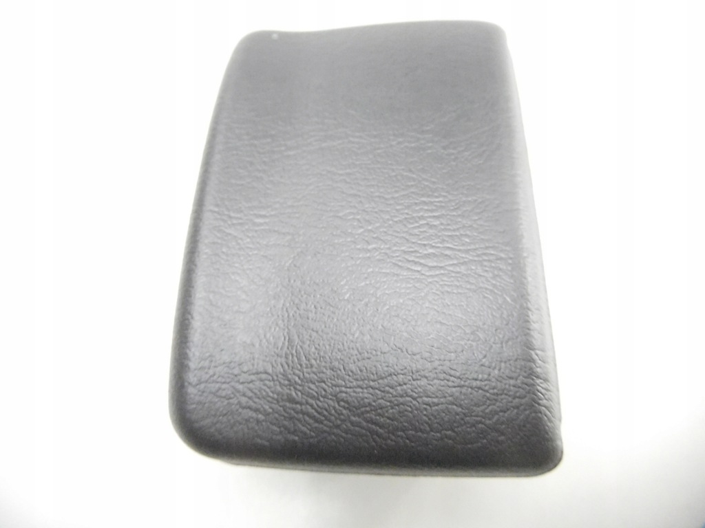 фото №6, Пепельница toyota corolla avensis 74109-12020-p0