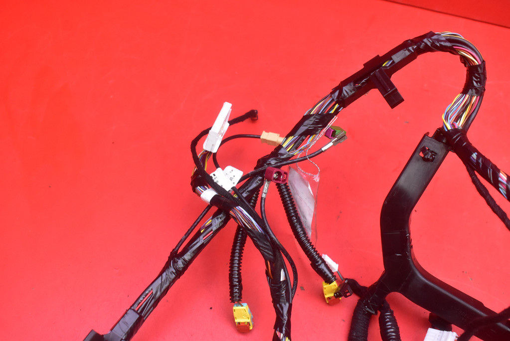 Джгут панелі приладової панелі консолі 1106984-00-b tesla model 3 17-21 Ціна