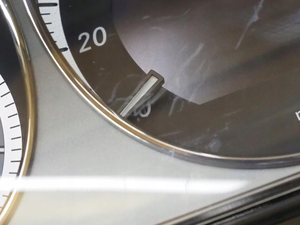 Mercedes w204 приборы счетчик 2049005702 idealne в Украине