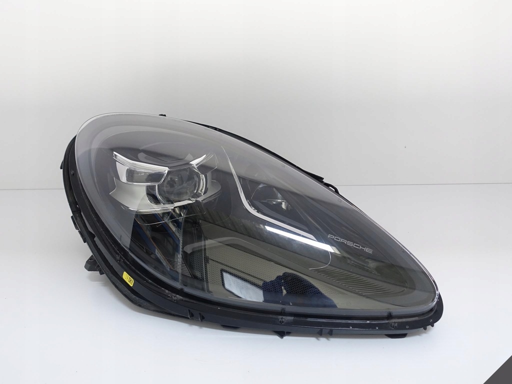 фото №1, Porsche macan 95b lift 18- лампа pdls full led eu