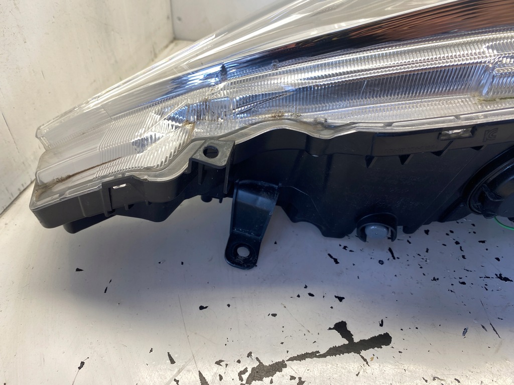 фото №8, Nissan leaf i лампа правый перед led 26010-3nf5b