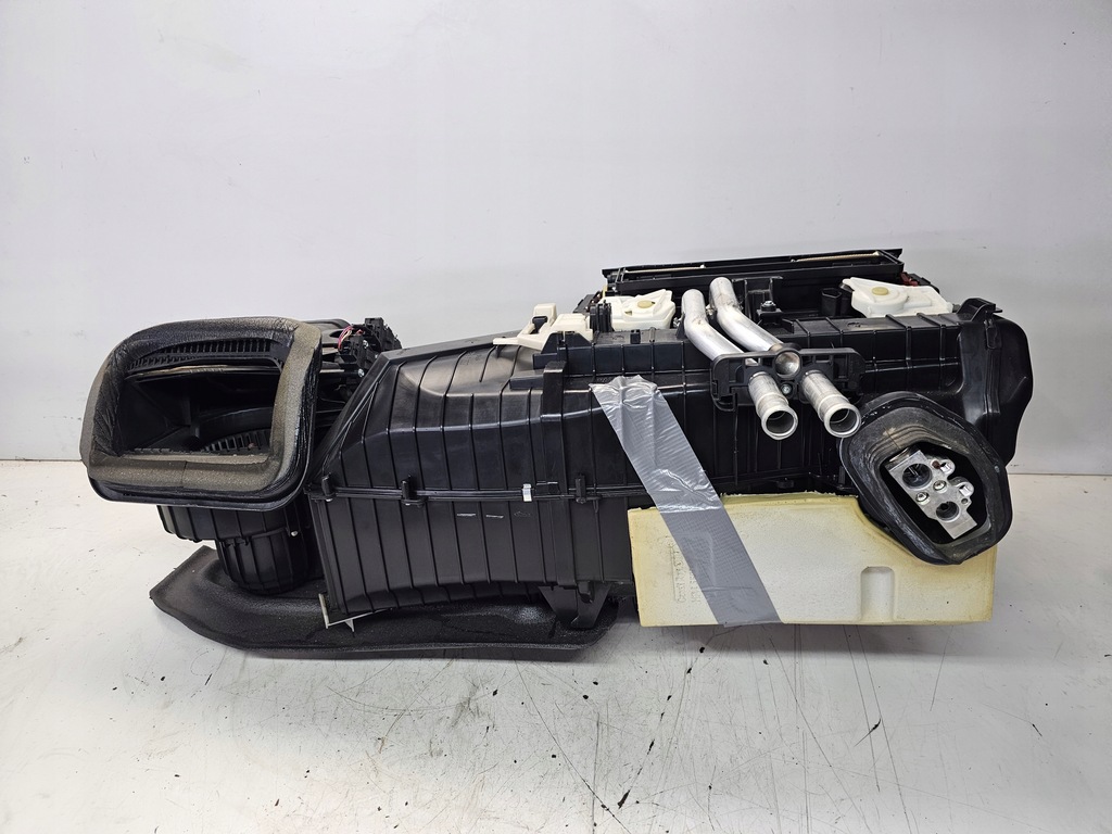 фото №6, Обігрівач комплектна audi q5 8r lift porsche 8t1816005c