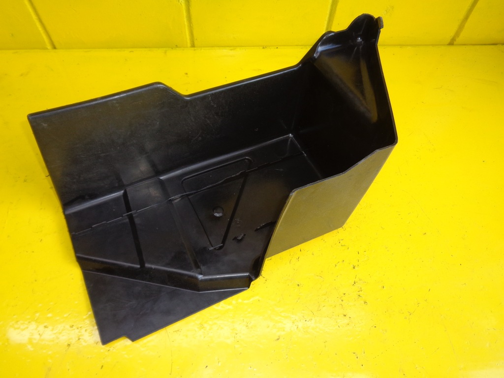 фото №1, Volvo xc70 i 00-07 защита аккумулятор