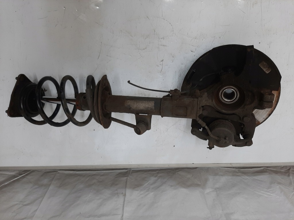 фото №5, Hyundai ix35 2.0 crdi поворотный кулак правая передняя 2wd