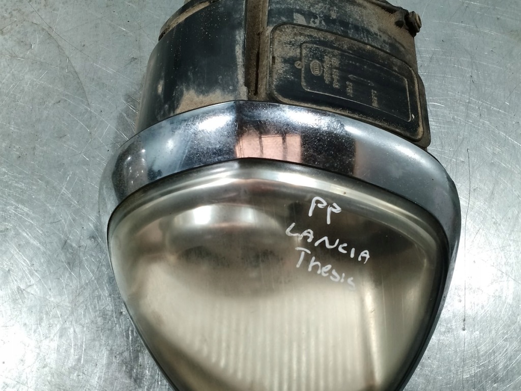 фото №9, Лампа перед права lancia thesis 155362-00 154926-00