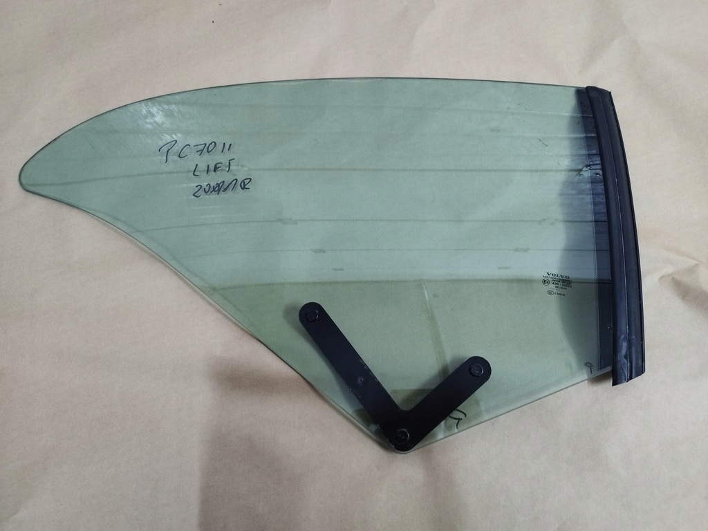 фото №1, Стекло правый задняя volvo c70 ii lift 2011r