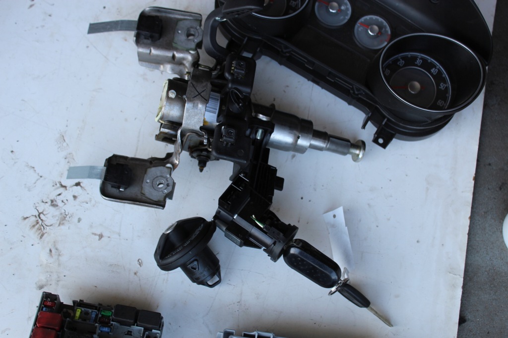 фото №5, Fiat grande punto evo 1.3 дизель multijet бортовой компьютер замок зажигания набор