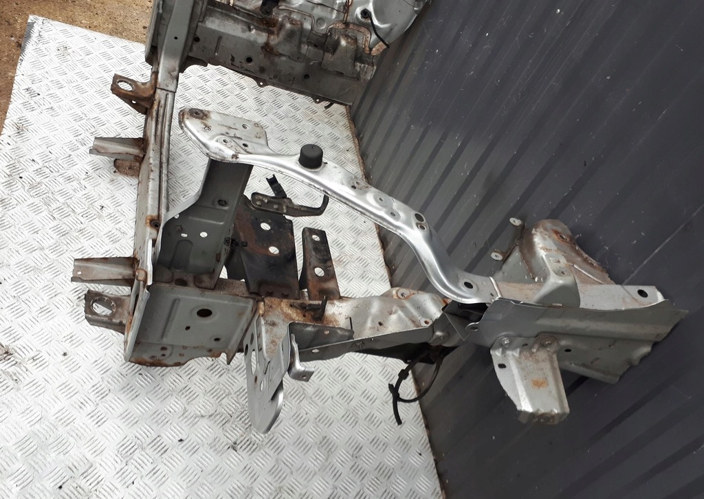 фото №1, C-crosser a31 лонжерон ліва pas передній