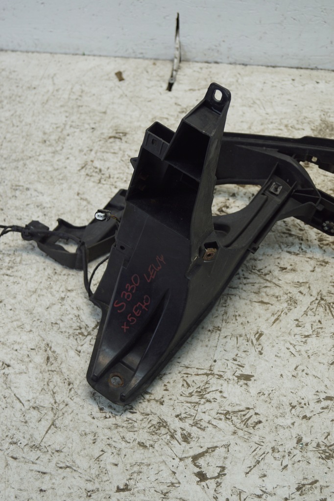 фото №5, Напрямна кронштейн крила ліва bmw x5 e70 7157989