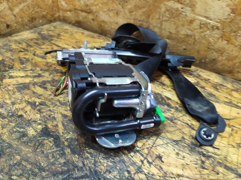 фото №6, Mercedes w204 pas безопасности правый перед