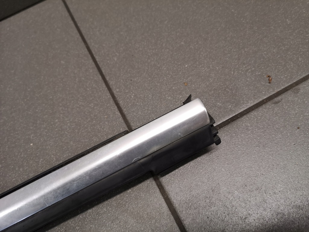 фото №5, Молдинг хром лівий задня audi a4 b6 cabrio