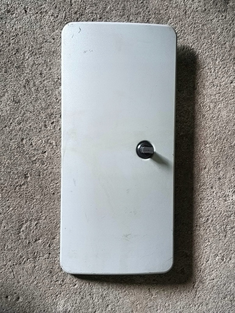 Купить 504009649 крышка бардачка iveco stralis