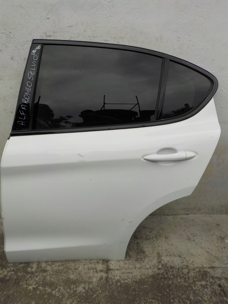фото №9, Alfa romeo stelvio 16- дверь задние задняя