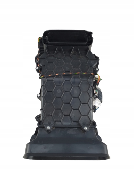 фото №1, Туннель обдув задняя mercedes r w251