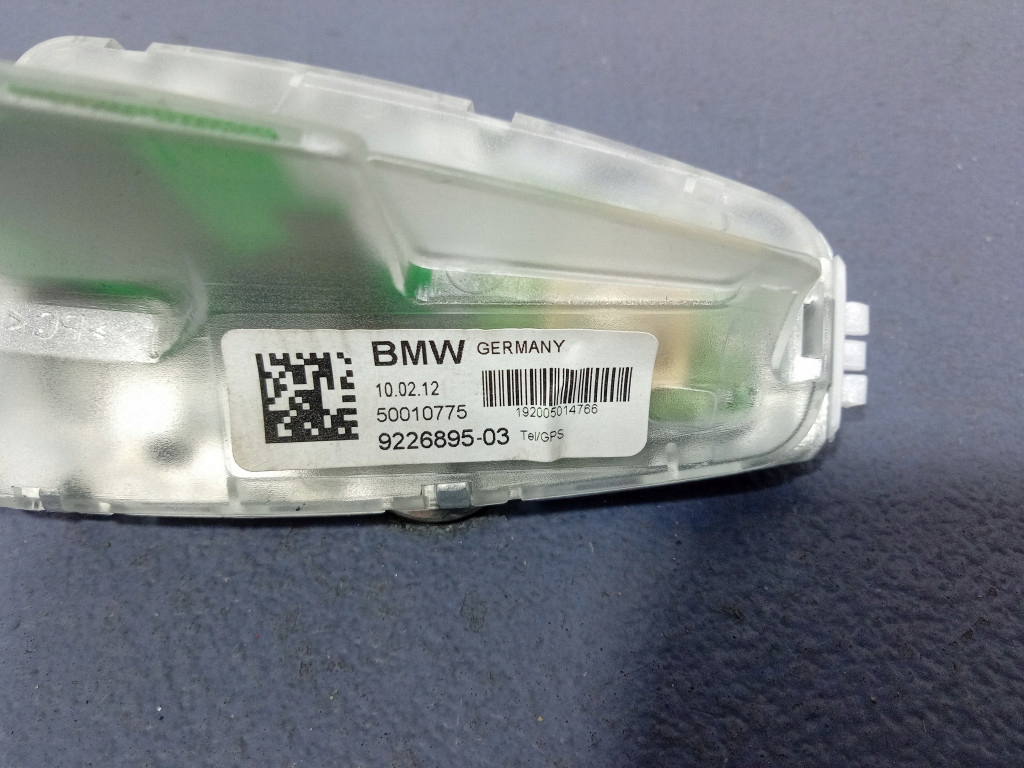 фото №9, Bmw 3 f30 f31 f32 f80 антенна кровельная плавник a89 9226895 9253668