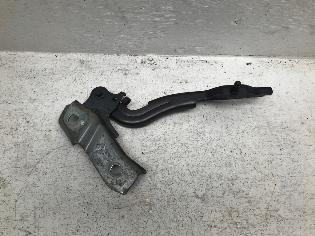 фото №2, Alfa romeo giulia петля капот правий oryg демонтаж