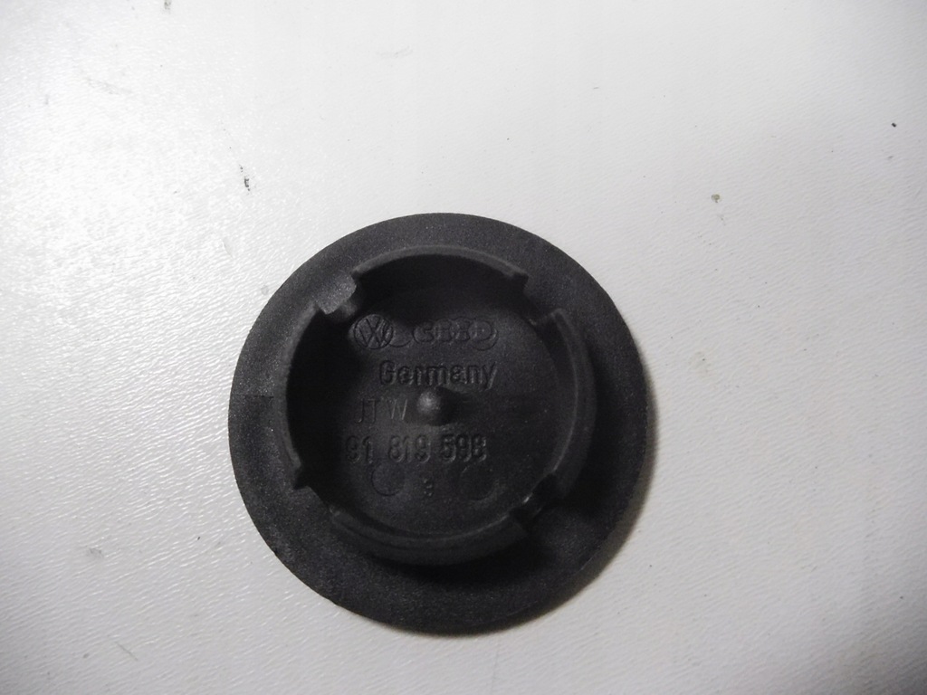 фото №6, Заглушка обігрівача vw golf jetta оригінальний номер 191819598