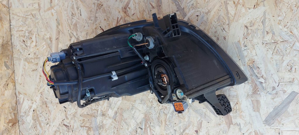 фото №7, Mitsubishi miev лампа права передня перед