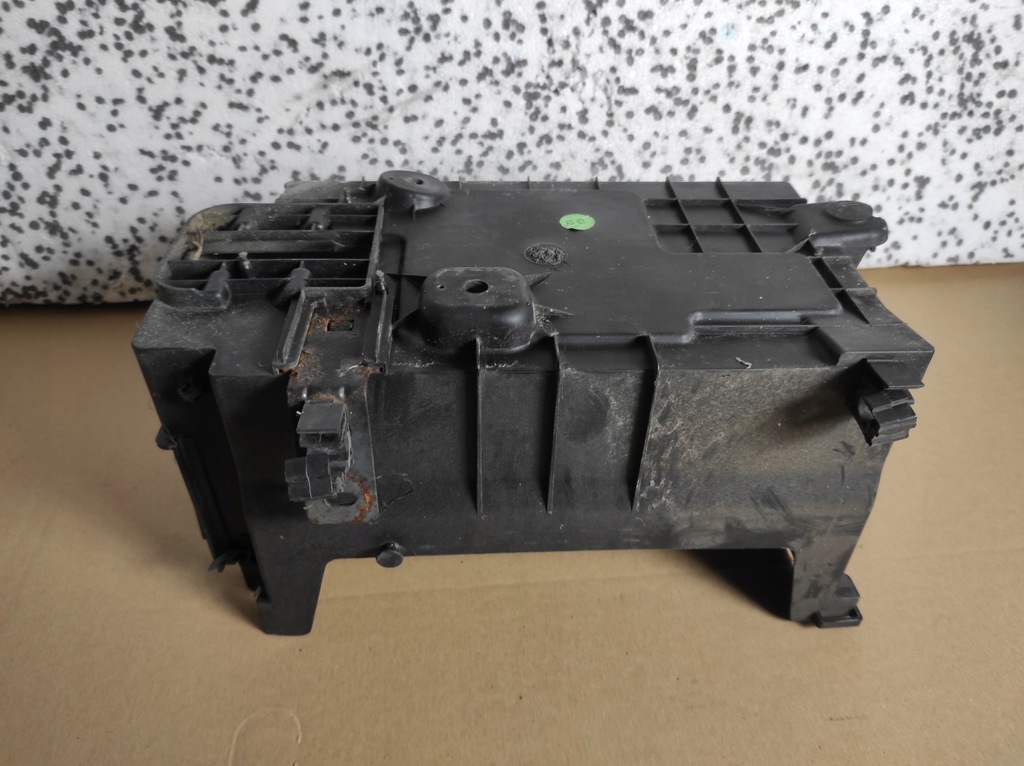 фото №6, Основание аккумулятор opel insignia 1.8 13224125