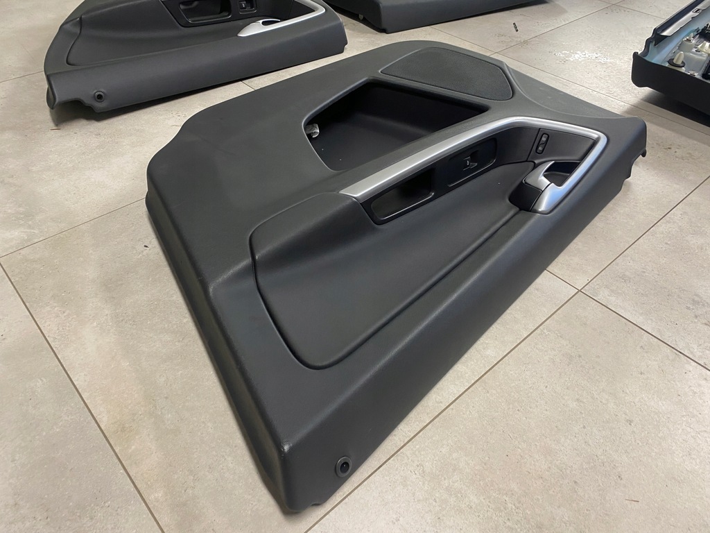 фото №6, Volvo xc60 обшивка оббивка двері комплект