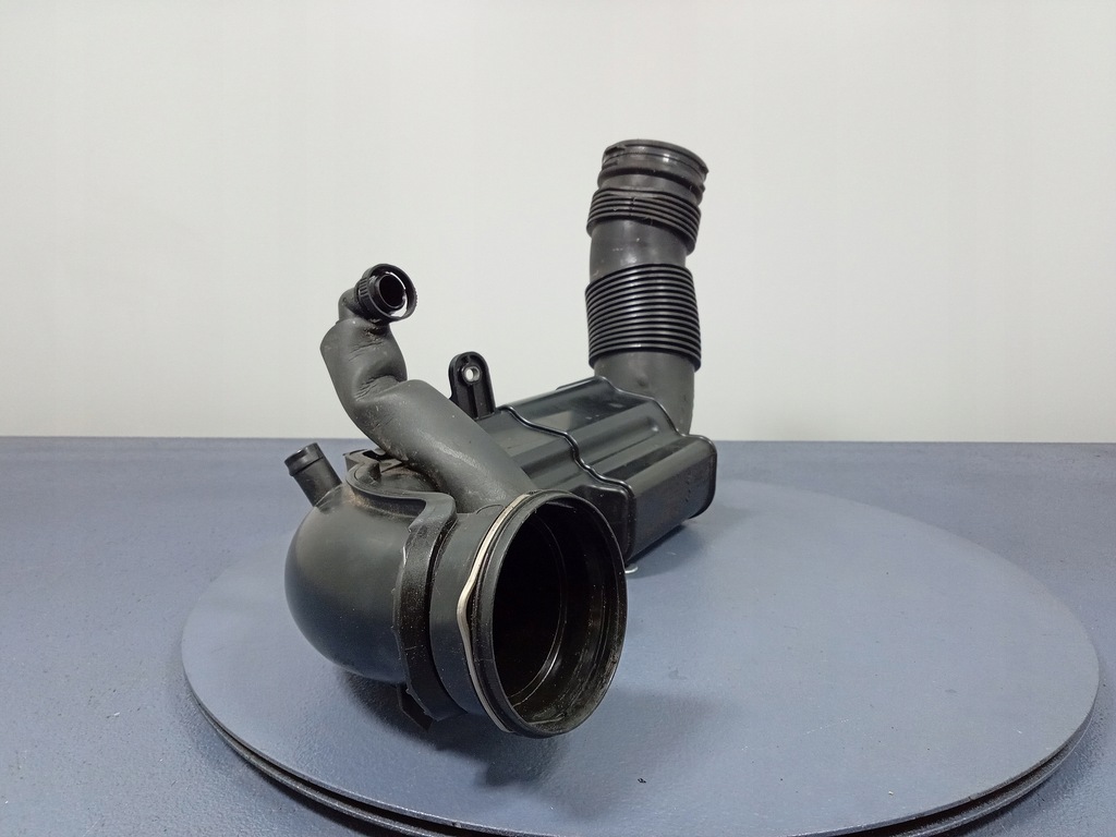 фото №8, Bmw 2 f44 m235i труба резонатор повітря 8675263