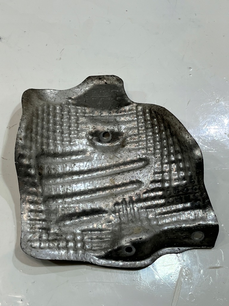 фото №1, Захист теплова porsche cayenne ii 7p5 7p0521443b