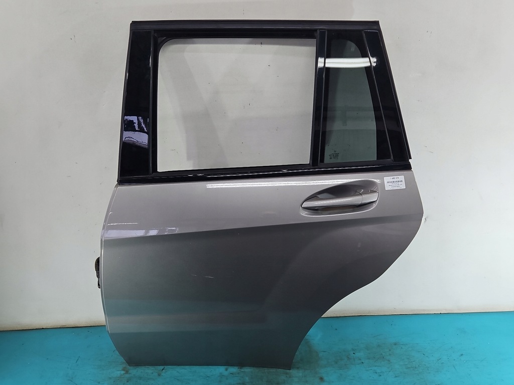 фото №1, Дверь задняя левая mercedes glk x204 08- hb 5d бежевый 775