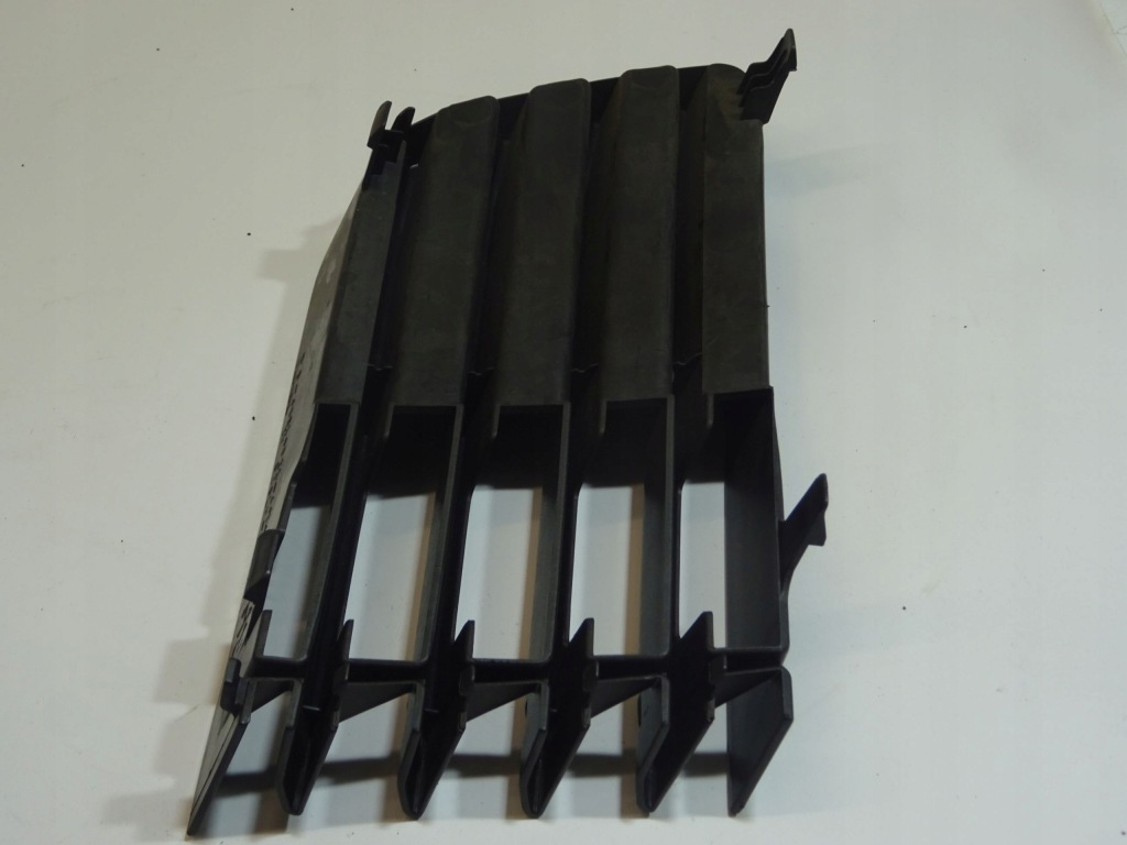 фото №6, Решётка радиатора заглушка бампера правая prius 5311247020