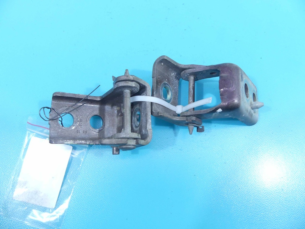 фото №4, Петли дверь левый перед kpl peugeot 301 12-